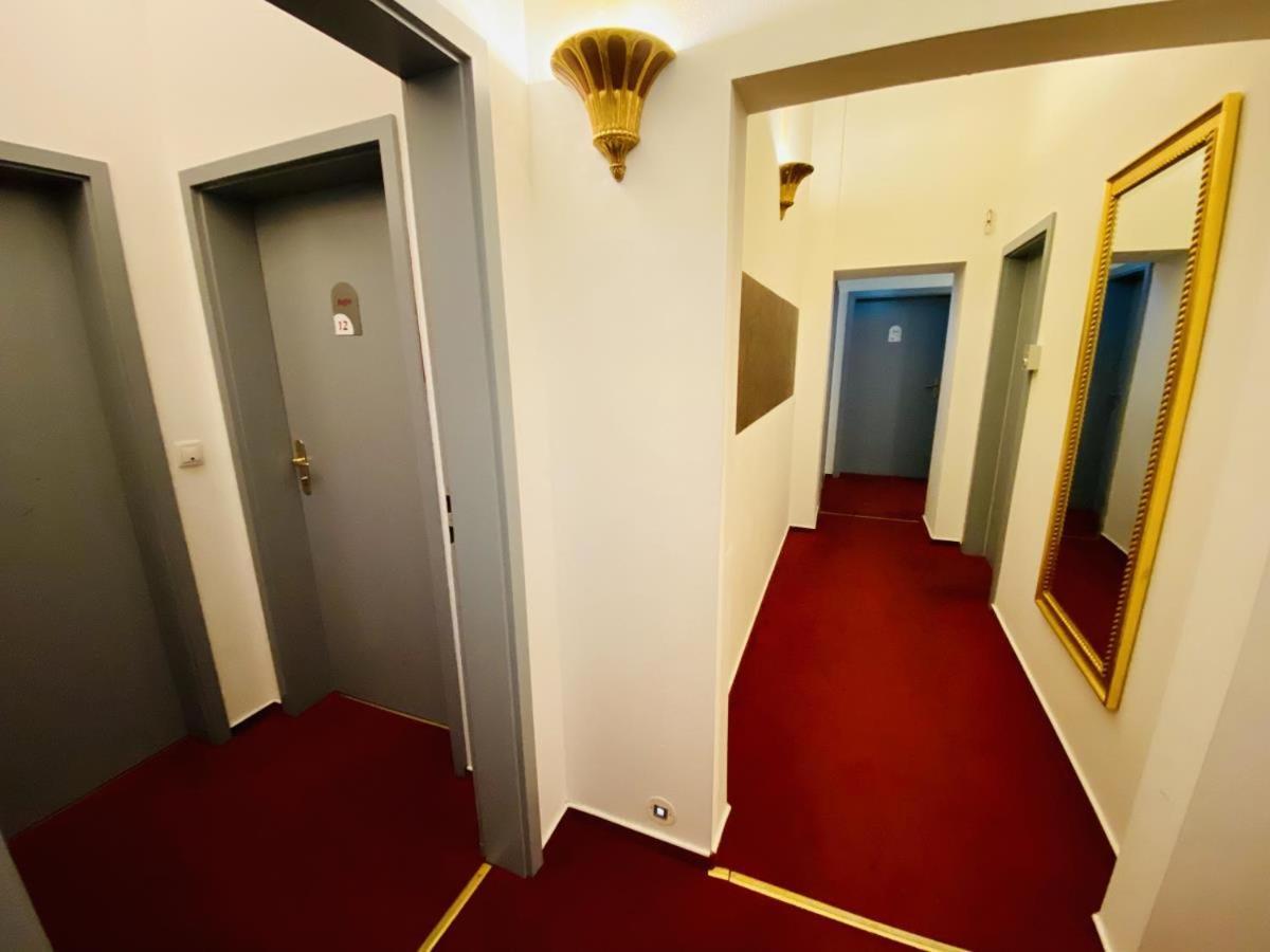 Doppelzimmer Dinner, Direkt Am Alten Strom Apartment
