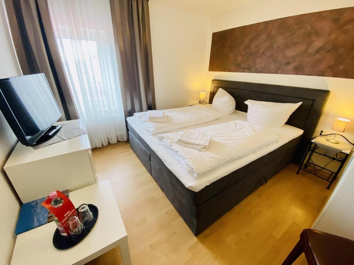 Apartment Doppelzimmer Dinner, Direkt Am Alten Strom Rostock
